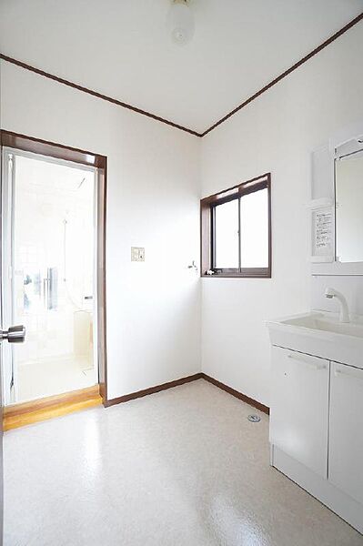 detached 茨城県稲敷郡美浦村大字土屋
土屋の賃貸情報を見る
物件地図