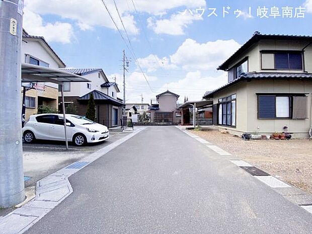 前面道路含む現地写真