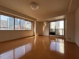 JR総武本線 新日本橋駅 徒歩3分の賃貸マンション 8階1Kのリビング/ダイニング