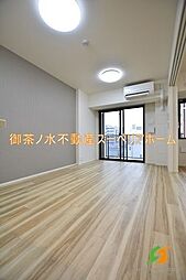 東京メトロ丸ノ内線 本郷三丁目駅 徒歩4分の賃貸マンション 10階1LDKのリビング/ダイニング