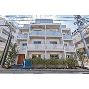 牛込柳町駅より徒歩5分 1階 築3年7ヶ月の賃貸物件