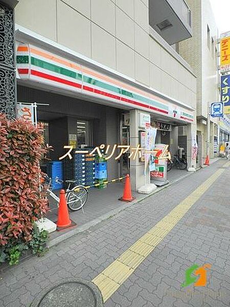 画像18:セブンイレブン文京千石駅前店 徒歩9分。 710m