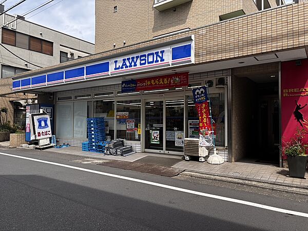 ローソン用賀二丁目店まで徒歩3分