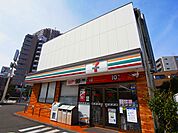セブンイレブン 足立千住曙町店（297m）