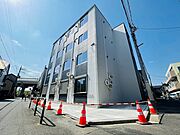小菅駅より徒歩8分 3階 築2年5ヶ月の賃貸物件