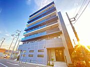 六町駅より徒歩5分 築4年2ヶ月 8階建の賃貸物件