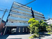 綾瀬駅より徒歩11分 6階 築13年5ヶ月の賃貸物件