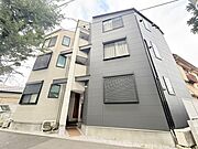 レゼント 3階 築1年6ヶ月の賃貸物件