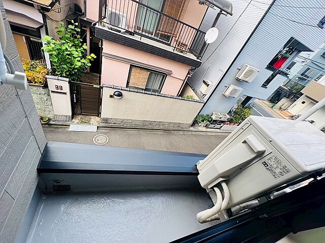 バルコニー