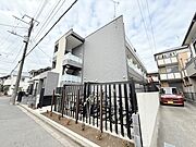 八潮駅より徒歩13分 1階 築3年11ヶ月の賃貸物件