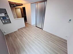 セレスティア加賀 101 1階1LDKのリビング/ダイニング