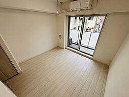 クレストコート綾瀬 4階1Kのリビング/ダイニング