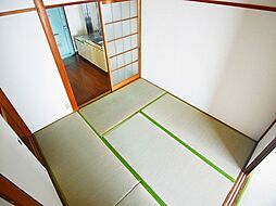 パークフラッツ舎人 203 2階2Kのリビング/ダイニング