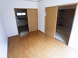 エステートピアエース 1階2DKのリビング/ダイニング