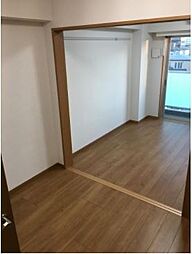 アンベリールマーロ北綾瀬2 404 4階2Kのリビング/ダイニング