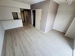 アルファコート谷在家 3階1LDKのリビング/ダイニング