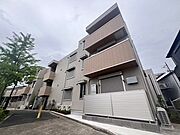 六町駅より徒歩15分 築1年8ヶ月 3階建の賃貸物件