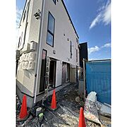 高野駅より徒歩3分 新築 2階建の賃貸物件