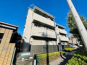 梅島駅より徒歩21分 築11年 3階建の賃貸物件