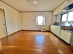 アベニュー成城1号館 3階2DKのリビング/ダイニング