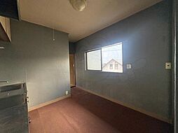 京王線 調布駅 バス10分 大沢橋・羽沢小学校前下車 徒歩2分の賃貸アパート 2階1DKのリビング/ダイニング