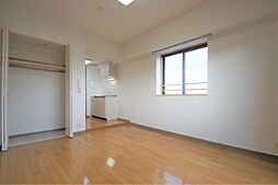 ヴィラ森林公園 2階ワンルームのリビング/ダイニング