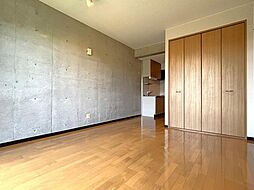 サンキャッスル・16 4階ワンルームのリビング/ダイニング