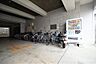 その他：駐車場側・自転車置き場