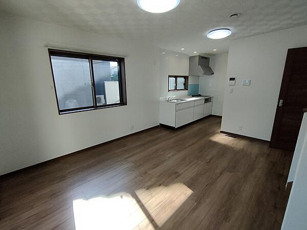 detached 埼玉県春日部市藤塚1888-19-2

地図を見る