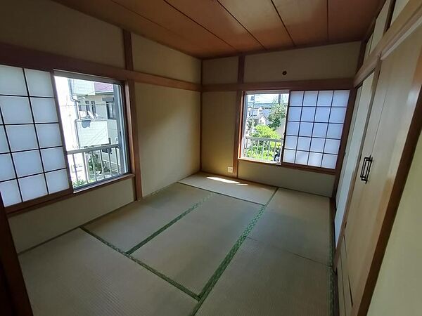 detached 埼玉県春日部市藤塚1918-1

地図を見る