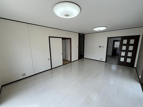 detached 茨城県石岡市南台１丁目
地図を見る
