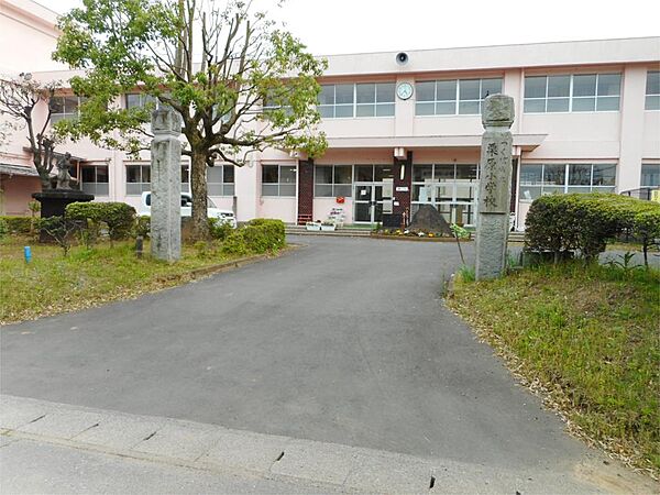 detached 茨城県つくば市栗原
地図を見る
