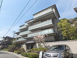 京都市営烏丸線 北大路駅 バス8分 船岡山下車 徒歩8分の賃貸マンション