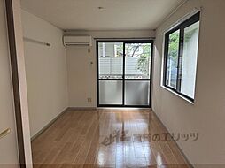 京阪本線 出町柳駅 バス7分 銀閣寺道下車 徒歩6分の賃貸アパート 1階1Kのリビング/ダイニング