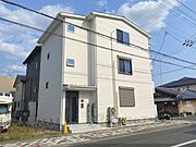 北大路駅よりバス10分 徒歩1分 2階 築1年の賃貸物件