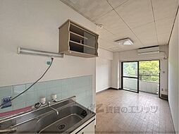 ヴィラ・サンモリッツ 301 3階ワンルームのリビング/ダイニング