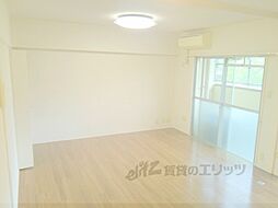 東大路高野第三住宅32棟 403 4階2LDKのリビング/ダイニング