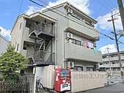 円町駅よりバス6分 徒歩4分 3階 築37年の賃貸物件