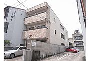 二条城前駅より徒歩11分 1階 築27年8ヶ月の賃貸物件