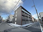 二条駅より徒歩13分 3階 築1年8ヶ月の賃貸物件