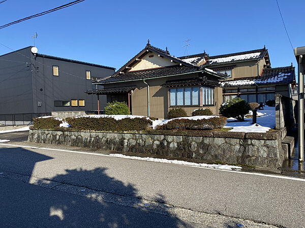 土地全景：218坪越えのアパート用地！