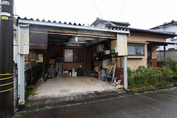 カーポート2台分