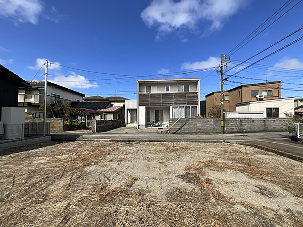 敷地内から見る北側景観