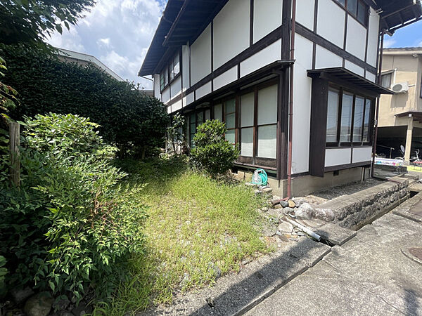 土地全景　南東側視点