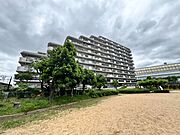 新在家駅より徒歩4分 6階 築47年2ヶ月の賃貸物件