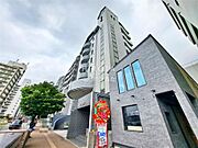 香春口三萩野駅より徒歩8分 8階 築33年10ヶ月の賃貸物件