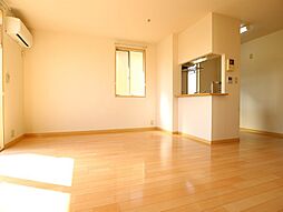 ファミーユ樹B棟 2階2LDKのリビング/ダイニング