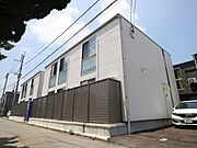 教育大前駅より徒歩14分 築8年6ヶ月 2階建の賃貸物件