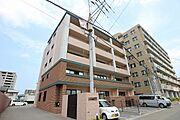 福間駅より徒歩13分 築17年5ヶ月 5階建の賃貸物件