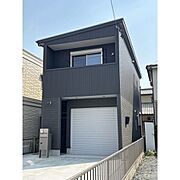 浜松駅よりバス28分 徒歩3分 築1年 2階建の賃貸物件